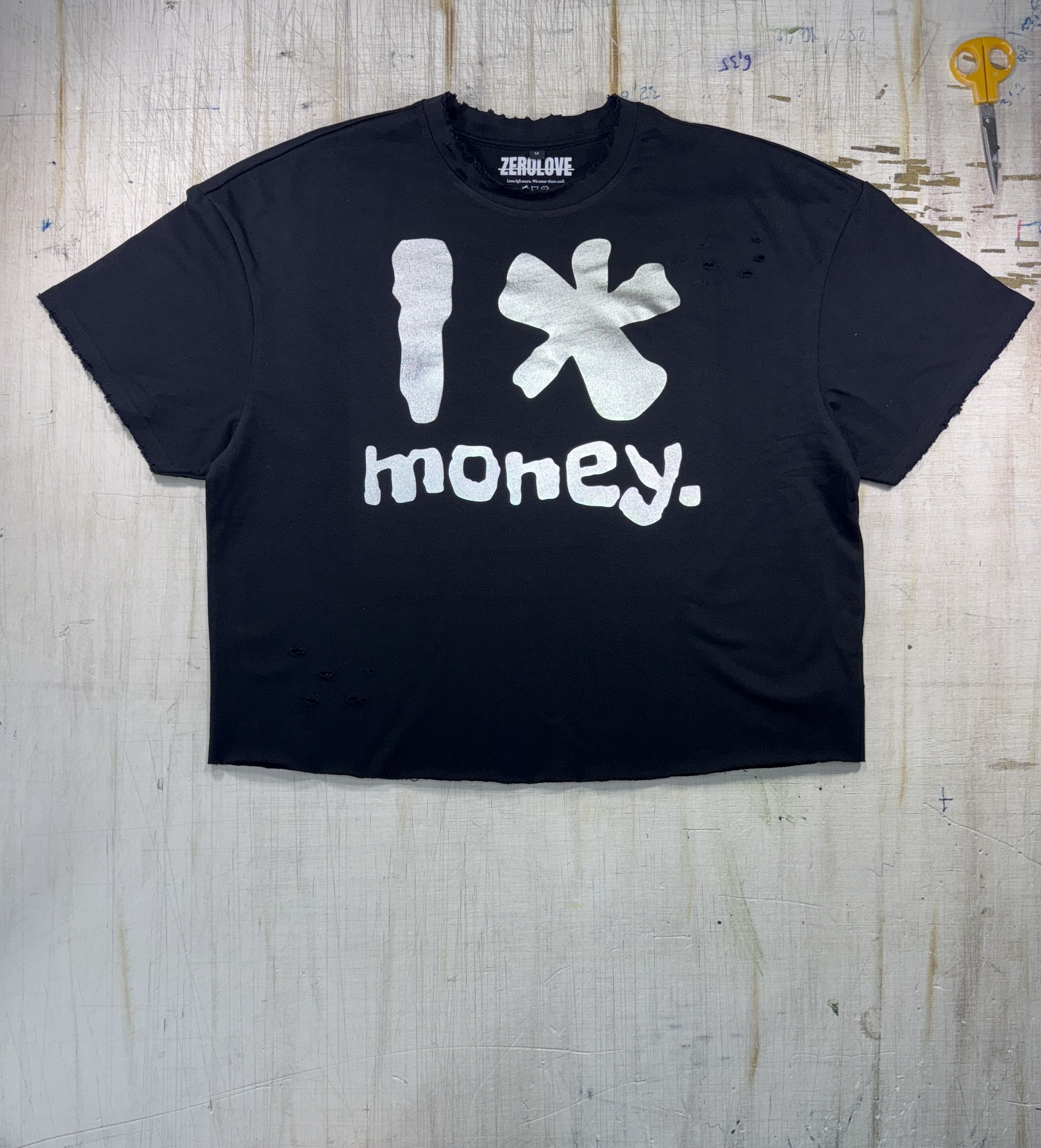 tee front view