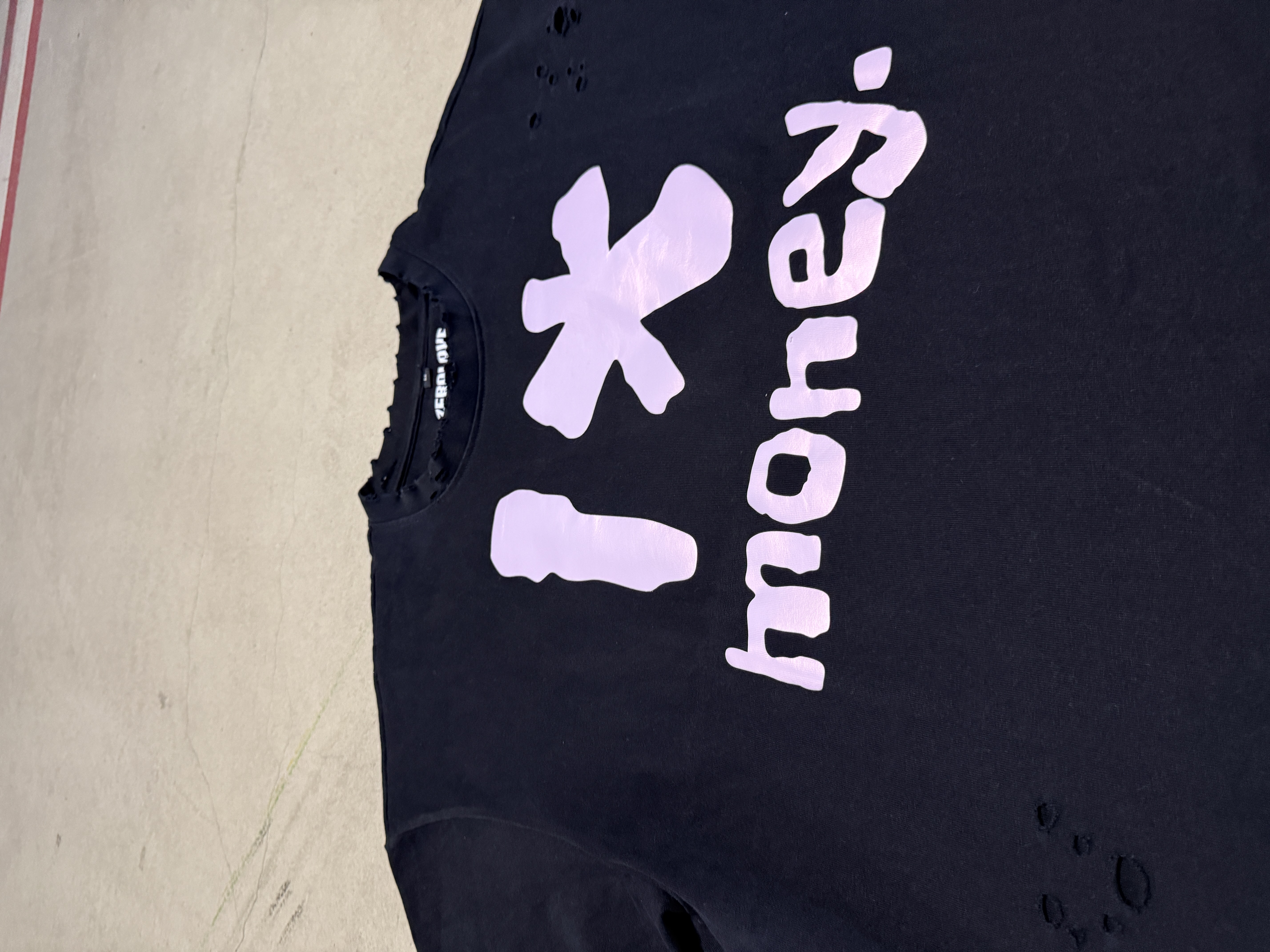 tee front view