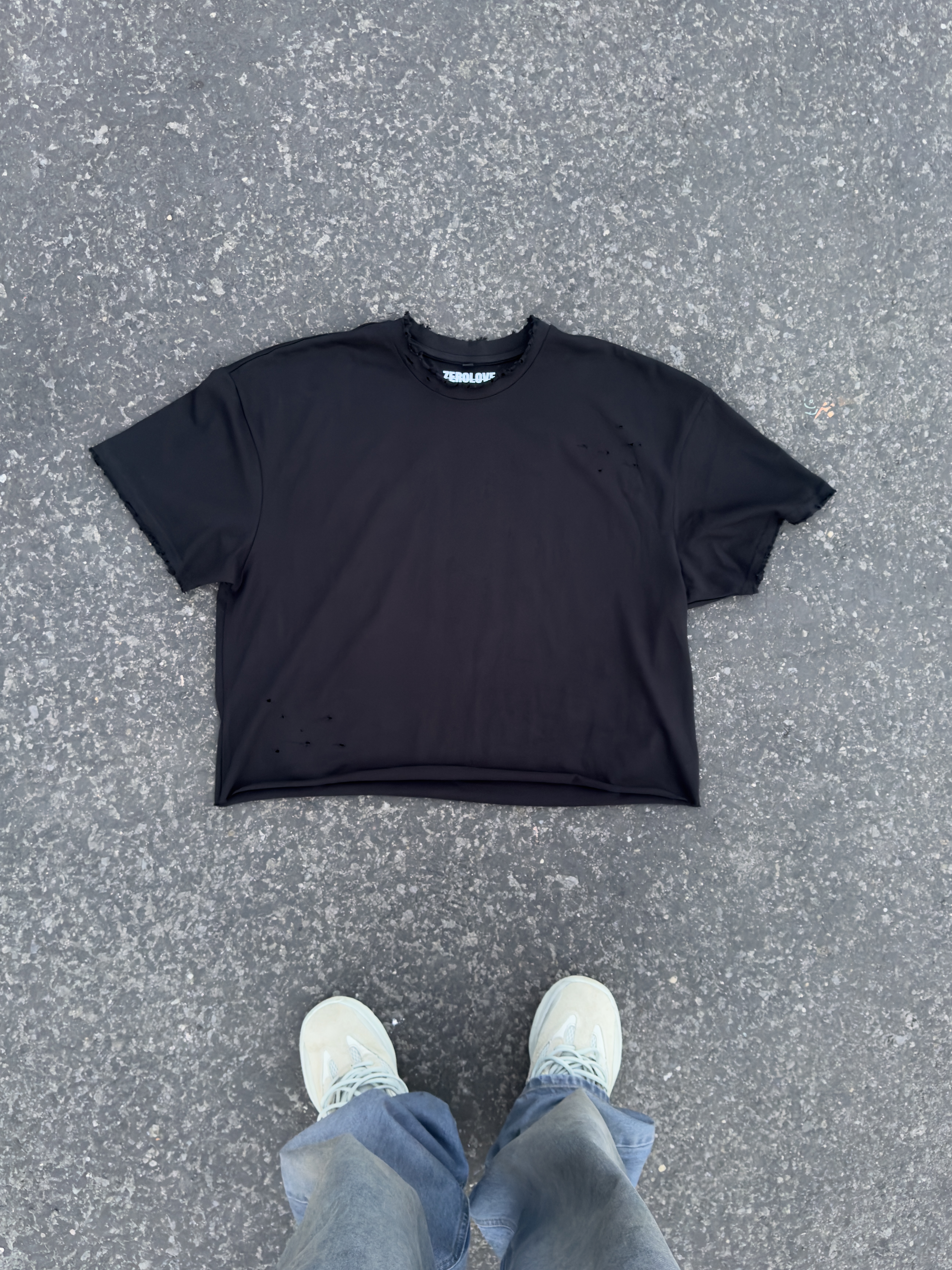 tee front view